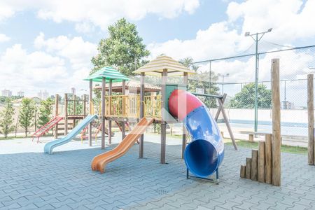 Apartamento à venda com 96m², 3 quartos e 2 vagas Apartamento à venda com 96m², 3 quartos e 2 vagasPlayground