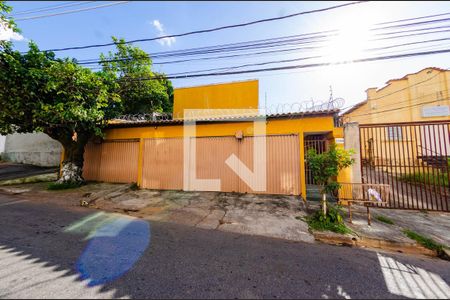 Fachada de casa de condomínio à venda com 3 quartos, 122m² em Jardim America, Belo Horizonte