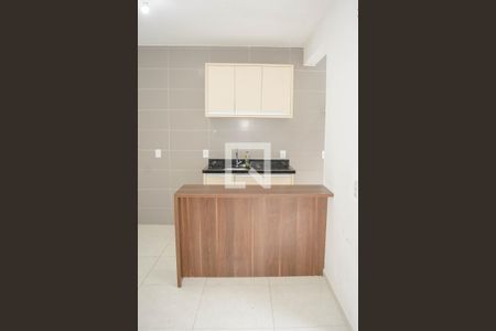 Sala + Cozinha de apartamento para alugar com 2 quartos, 60m² em Ingleses Norte, Florianópolis