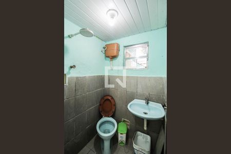 Casa para alugar com 225m², 3 quartos e 4 vagasBanheiro de serviço