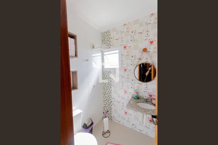 Apartamento à venda com 110m², 2 quartos e 1 vaga Apartamento à venda com 110m², 2 quartos e 1 vagaBanheiro