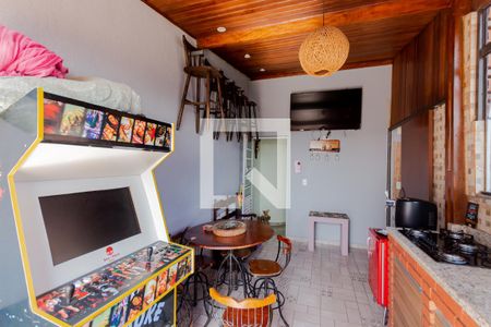 Apartamento à venda com 110m², 2 quartos e 1 vaga Apartamento à venda com 110m², 2 quartos e 1 vagaCobertura