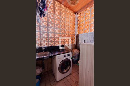 Apartamento à venda com 110m², 2 quartos e 1 vaga Apartamento à venda com 110m², 2 quartos e 1 vagaÁrea de Serviço