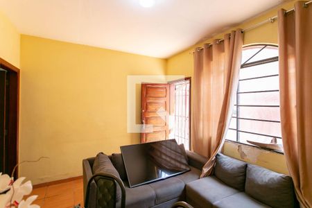 Sala de casa para alugar com 2 quartos, 70m² em Santa Branca, Belo Horizonte