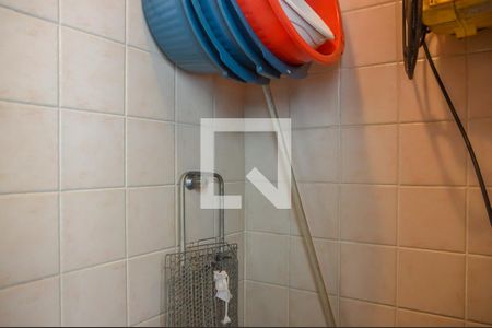 Casa à venda com 170m², 3 quartos e 2 vagas Casa à venda com 170m², 3 quartos e 2 vagasBanheiro de serviço