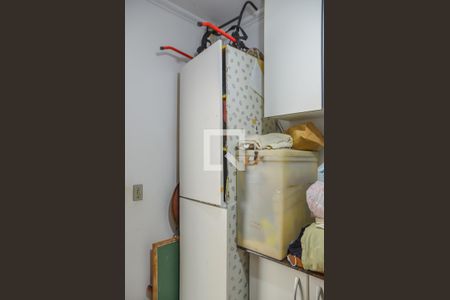 Casa à venda com 170m², 3 quartos e 2 vagas Casa à venda com 170m², 3 quartos e 2 vagasQuarto de Serviço