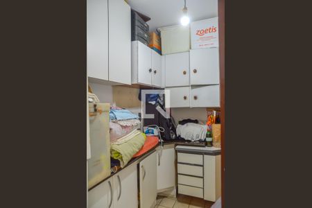 Casa à venda com 170m², 3 quartos e 2 vagas Casa à venda com 170m², 3 quartos e 2 vagasQuarto de Serviço