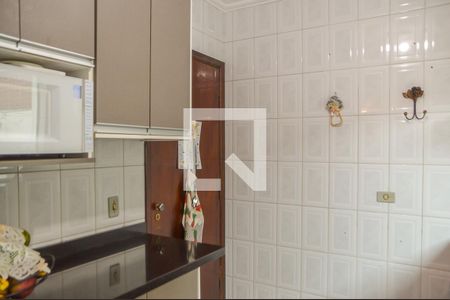 Casa à venda com 170m², 3 quartos e 2 vagas Casa à venda com 170m², 3 quartos e 2 vagasCozinha