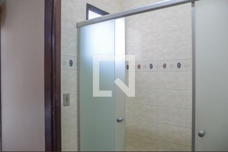 Casa à venda com 170m², 3 quartos e 2 vagas Casa à venda com 170m², 3 quartos e 2 vagasBanheiro da Suíte