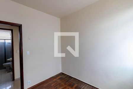 Quarto 2 de apartamento para alugar com 3 quartos, 70m² em Padre Eustáquio, Belo Horizonte