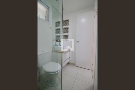 Apartamento para alugar com 72m², 2 quartos e 2 vagas Apartamento para alugar com 72m², 2 quartos e 2 vagasBanheiro