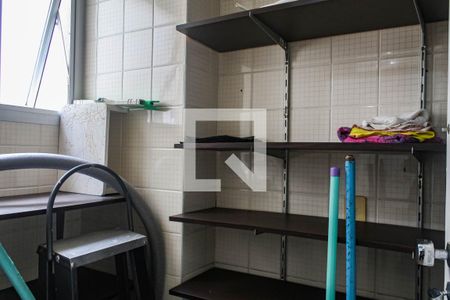 Apartamento para alugar com 88m², 3 quartos e 1 vagaDispensa