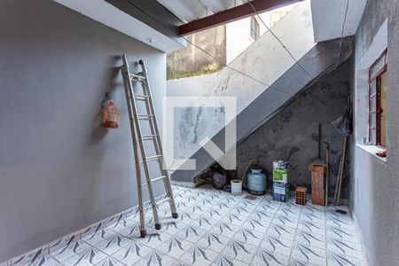 Casa à venda com 125m², 3 quartos e 2 vagasQuintal Fundos