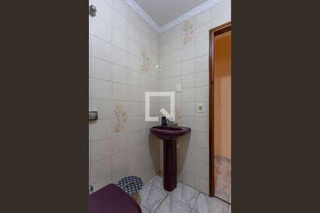 Casa à venda com 125m², 3 quartos e 2 vagasBanheiro 1