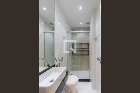 Apartamento para alugar com 77m², 2 quartos e sem vagaBanheiro