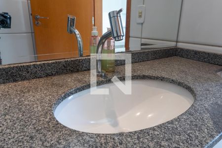 Apartamento para alugar com 62m², 2 quartos e 1 vaga Apartamento para alugar com 62m², 2 quartos e 1 vagaBanheiro da Suíte