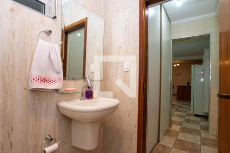 Casa à venda com 285m², 2 quartos e 4 vagas Casa à venda com 285m², 2 quartos e 4 vagasBanheiro