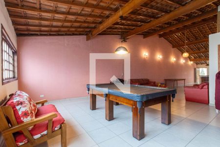 Casa à venda com 285m², 2 quartos e 4 vagas Casa à venda com 285m², 2 quartos e 4 vagasÁrea de lazer