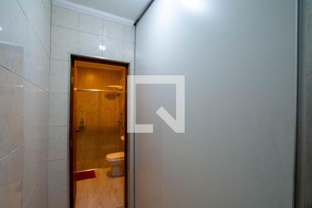 Casa à venda com 285m², 2 quartos e 4 vagas Casa à venda com 285m², 2 quartos e 4 vagasArmário