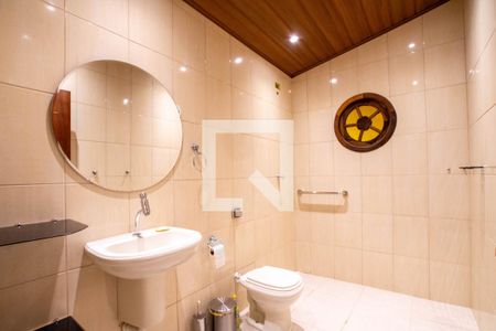 Casa à venda com 285m², 2 quartos e 4 vagas Casa à venda com 285m², 2 quartos e 4 vagasBanheiro Social