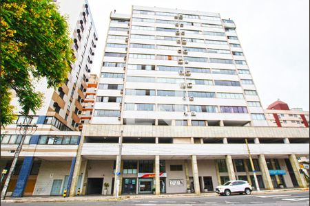 Apartamento para alugar com 45m², 1 quarto e 1 vagaFachada