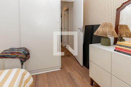 Apartamento à venda com 121m², 3 quartos e 2 vagas Apartamento à venda com 121m², 3 quartos e 2 vagasQuarto 1