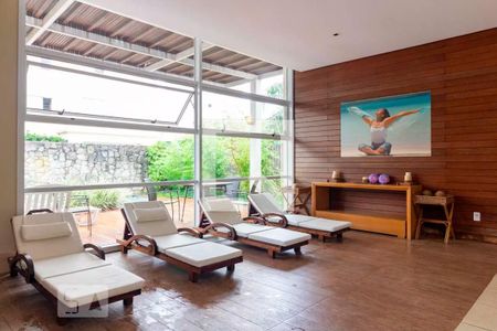 Apartamento à venda com 121m², 3 quartos e 2 vagas Apartamento à venda com 121m², 3 quartos e 2 vagasSpa