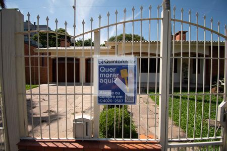 Casa para alugar com 205m², 4 quartos e 4 vagasfrente