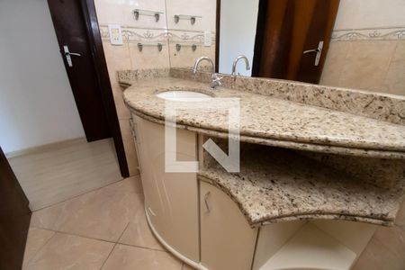 Casa para alugar com 205m², 4 quartos e 4 vagasbanheiro suite