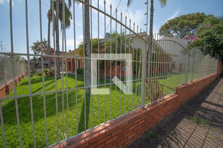 Casa para alugar com 205m², 4 quartos e 4 vagasesquina