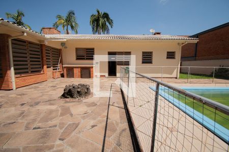 Casa para alugar com 205m², 4 quartos e 4 vagaspátio-fundos