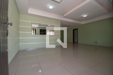 sala de casa para alugar com 4 quartos, 205m² em Operário, Novo Hamburgo