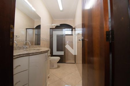 Casa para alugar com 205m², 4 quartos e 4 vagasbanheiro suite