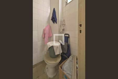 Apartamento à venda com 100m², 2 quartos e 1 vaga Apartamento à venda com 100m², 2 quartos e 1 vagaBanheiro de Serviço