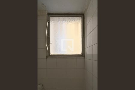 Apartamento à venda com 100m², 2 quartos e 1 vaga Apartamento à venda com 100m², 2 quartos e 1 vagaBanheiro de Serviço