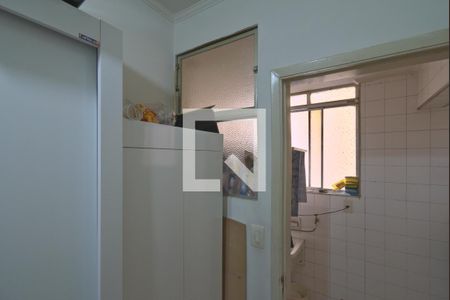 Apartamento à venda com 100m², 2 quartos e 1 vaga Apartamento à venda com 100m², 2 quartos e 1 vagaDependência de Serviço