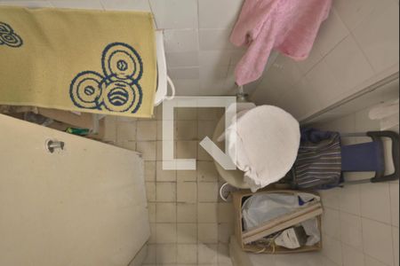 Apartamento à venda com 100m², 2 quartos e 1 vaga Apartamento à venda com 100m², 2 quartos e 1 vagaBanheiro de Serviço