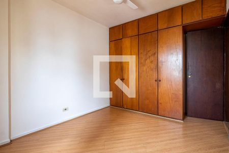 Suíte de apartamento para alugar com 3 quartos, 100m² em Sumarezinho, São Paulo