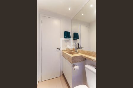 Apartamento à venda com 55m², 2 quartos e 1 vaga Apartamento à venda com 55m², 2 quartos e 1 vagaBanheiro