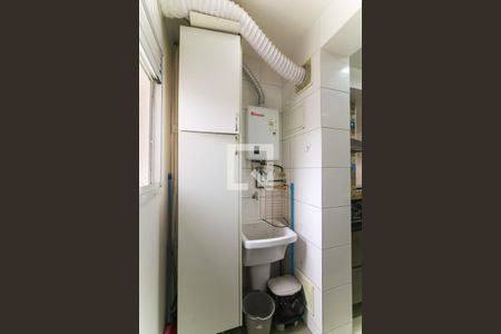 Apartamento à venda com 55m², 2 quartos e 1 vaga Apartamento à venda com 55m², 2 quartos e 1 vagaÁrea de Serviço