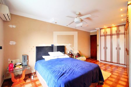 Suíte 1 de casa à venda com 4 quartos, 220m² em Vila Curuçá, Santo André