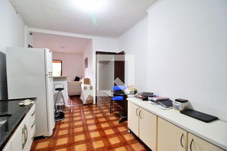 Casa à venda com 220m², 4 quartos e 2 vagasCozinha 2