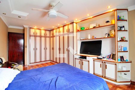 Suíte 1 de casa para alugar com 4 quartos, 220m² em Vila Curuçá, Santo André