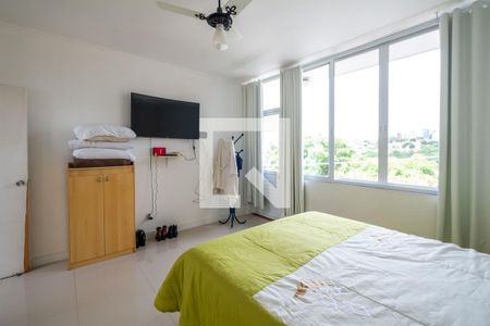 Casa à venda com 380m², 3 quartos e 4 vagasSuíte