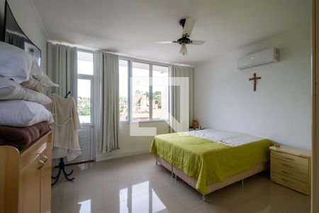 Casa à venda com 380m², 3 quartos e 4 vagasSuíte