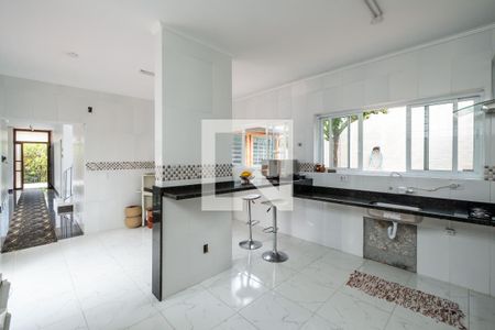 Casa à venda com 380m², 3 quartos e 4 vagasCozinha