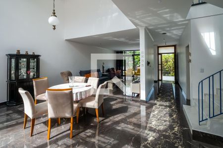 Sala de casa à venda com 3 quartos, 380m² em Menino Deus, Porto Alegre