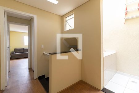 Casa à venda com 121m², 3 quartos e 2 vagas Casa à venda com 121m², 3 quartos e 2 vagasCorredor