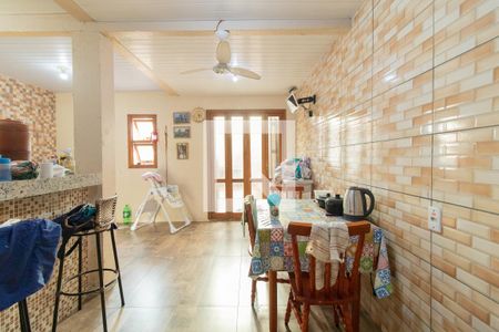 Casa à venda com 135m², 5 quartos e 2 vagasCozinha