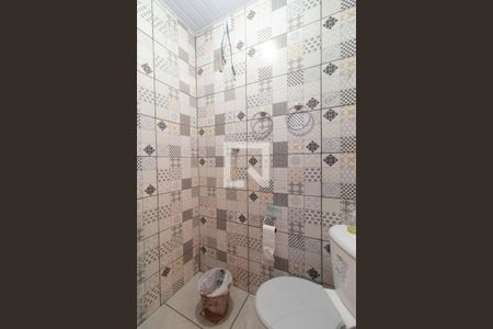 Casa à venda com 135m², 5 quartos e 2 vagasBanheiro 1